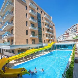 4* Üdülőközpont Diamond Hill &